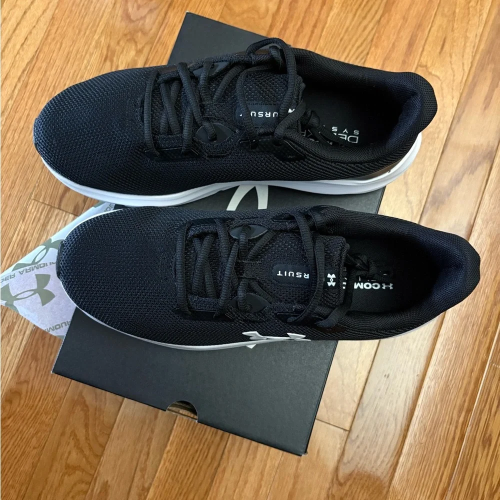 Under Armor Women’s Brand New Size 11 Sneakers - Picture 1 of 8